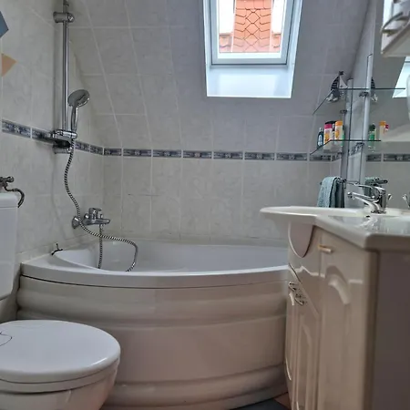 Eira Am Nahen Schoenen Edersee -sachsenhausen *