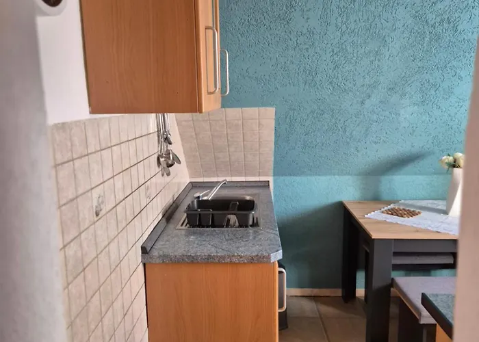 Eira Am Nahen Schoenen Edersee -sachsenhausen *